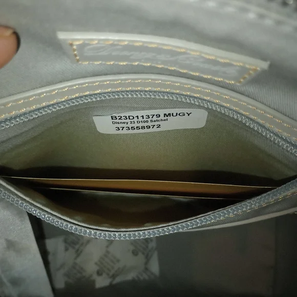 NWT Dooney & Bourke Disney 100th Anniversary collection bag - Picture 13 of 16